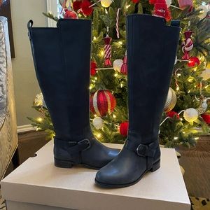 UGG Katelyn Riding Boot; Black